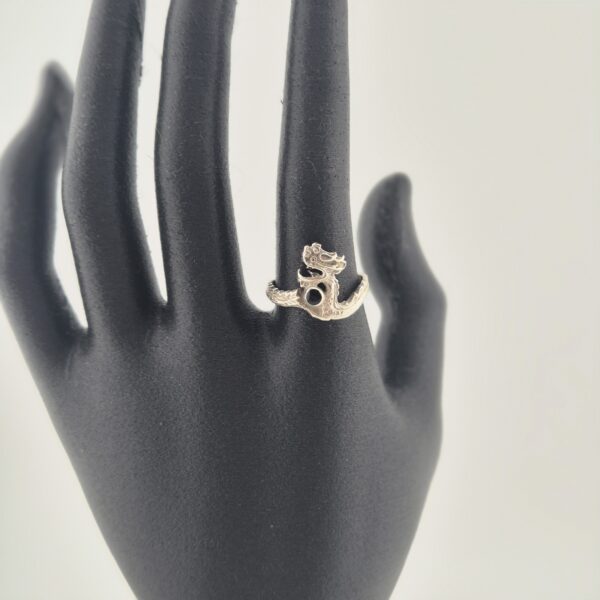 Vintage Ring van 925 Sterling Zilver met Zwarte Onyx en Chinese Draak
