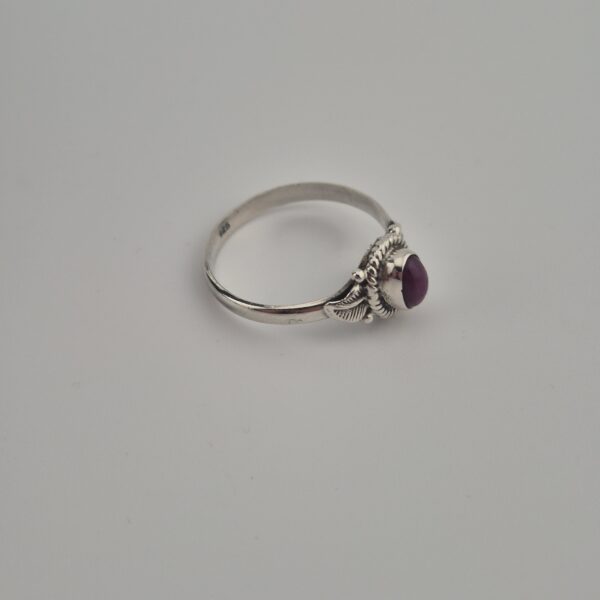 Vintage Florale Ring van 925 Sterling Zilver met Robijn Cabochon