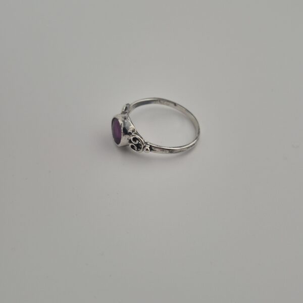 Vintage Ring van 925 Sterling Zilver met Amethist Cabochon