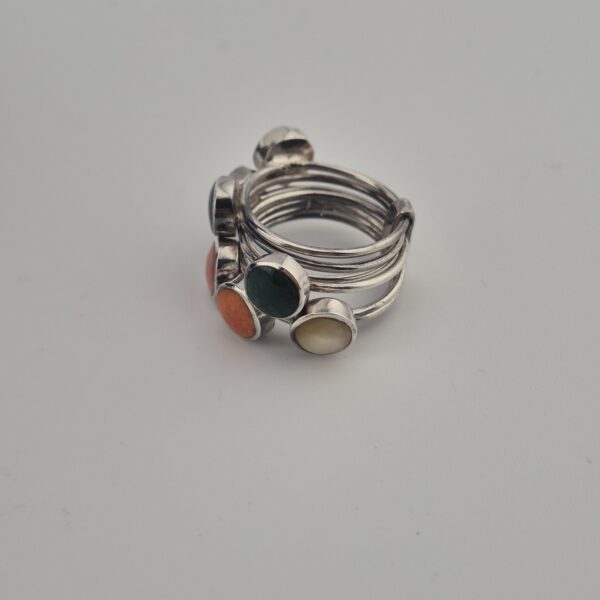Vintage Stapelring van 925 Sterling Zilver met Zeven Natuurstenen
