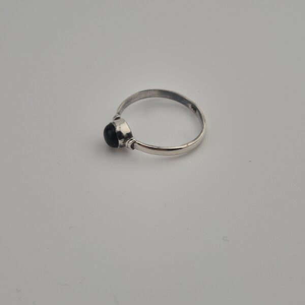 Vintage Ring van 925 Sterling Zilver met Zwarte Onyx Cabochon