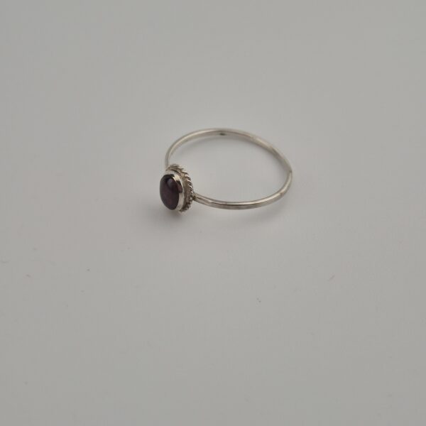 Vintage Ring van 925 Sterling Zilver met Robijn Cabochon