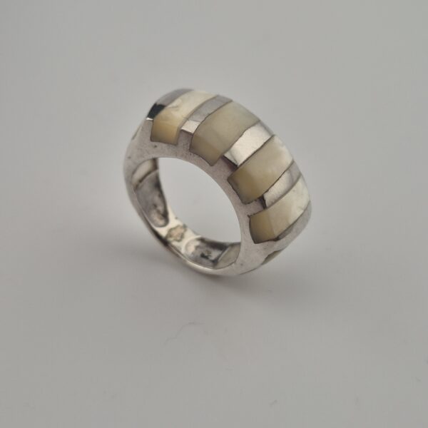 Vintage Ring van 925 Sterling Zilver met Natuurlijk Parelmoer Inleg