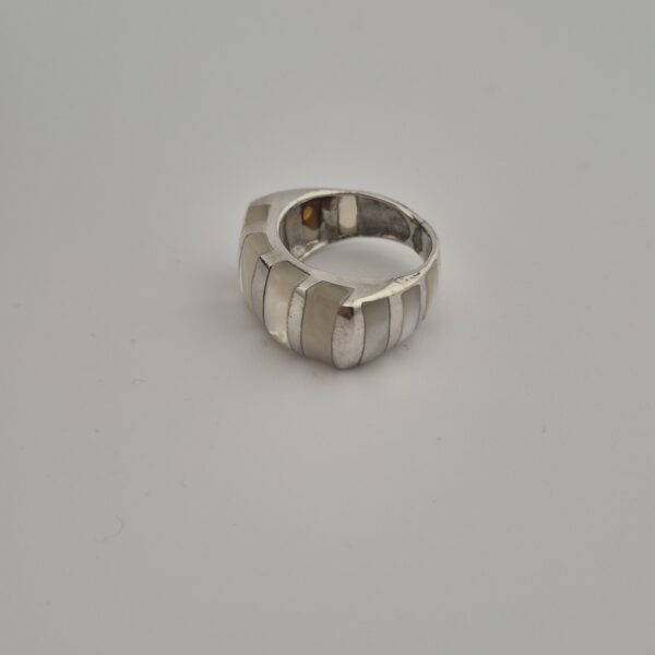 Vintage Ring van 925 Sterling Zilver met Natuurlijk Parelmoer Inleg