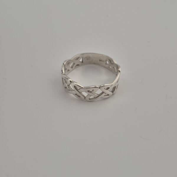 Vintage Keltische Knoopring van 925 Sterling Zilver met Opengewerkt Ontwerp