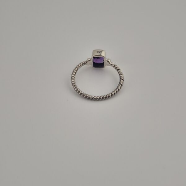 Vintage 925 Sterling Zilveren Ring met Amethist met Gevlochten Band