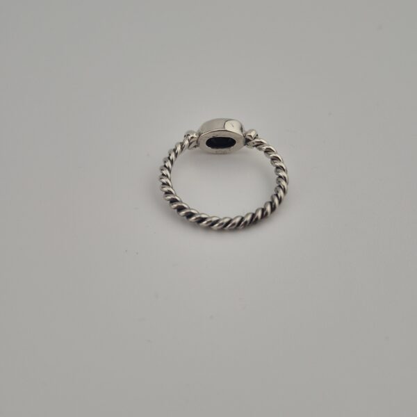 Vintage 925 Sterling Zilveren Ring met Onyx met Gevlochten Band