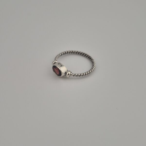 Vintage 925 Sterling Zilveren Ring met Rode Granaat