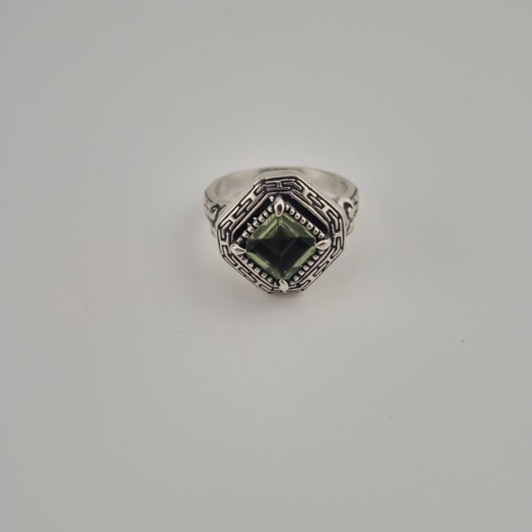 Vintage 925 Sterling Zilveren Ring met Peridot Gefacetteerd