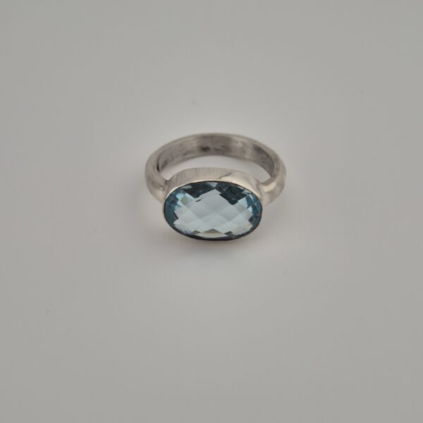 Vintage 925 Sterling Zilveren Ring met Ovaal Facetgeslepen Aquamarijn